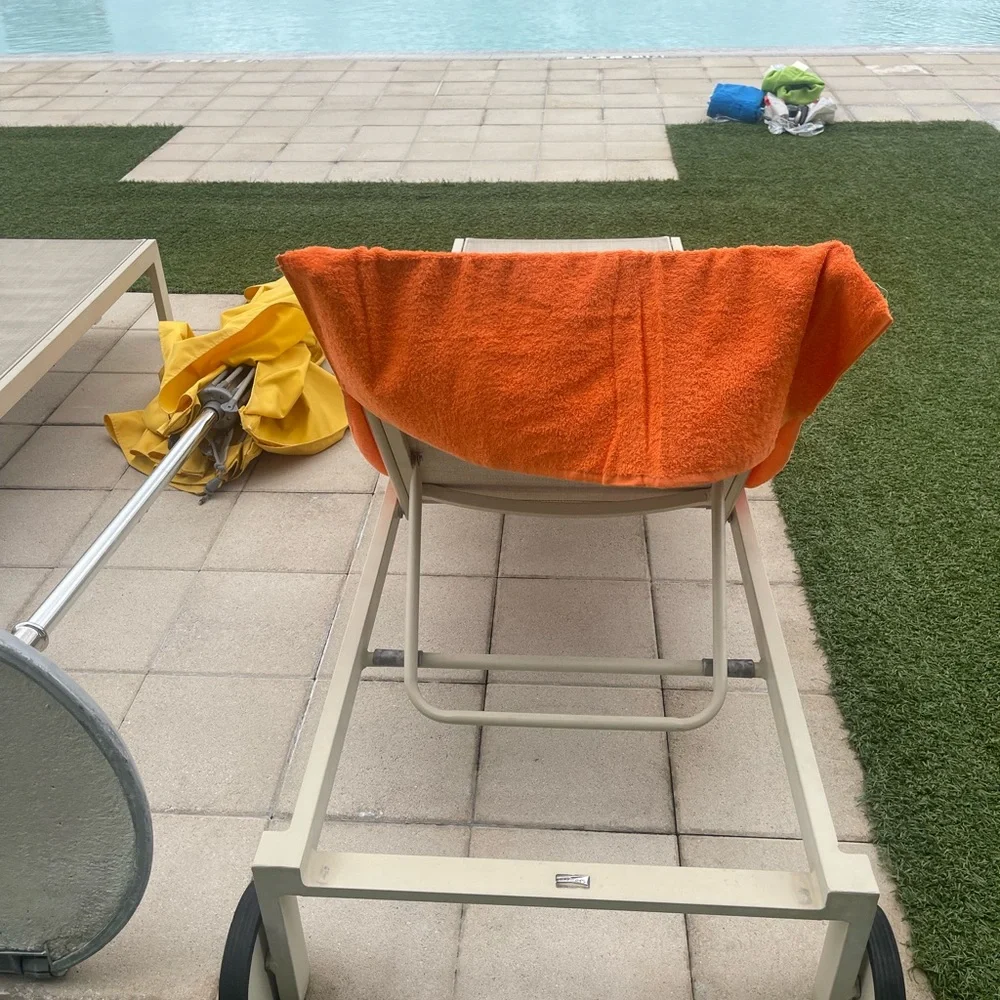 THE BAHAMA TOWEL COMPANY Chair Cover Towel